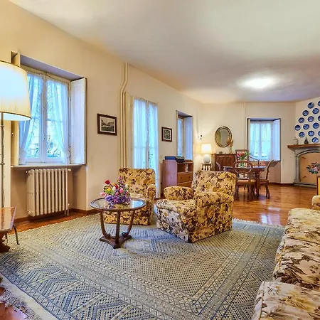 La Chicca Del Lago Di Como-a Due Passi Da Varenna リエルナ