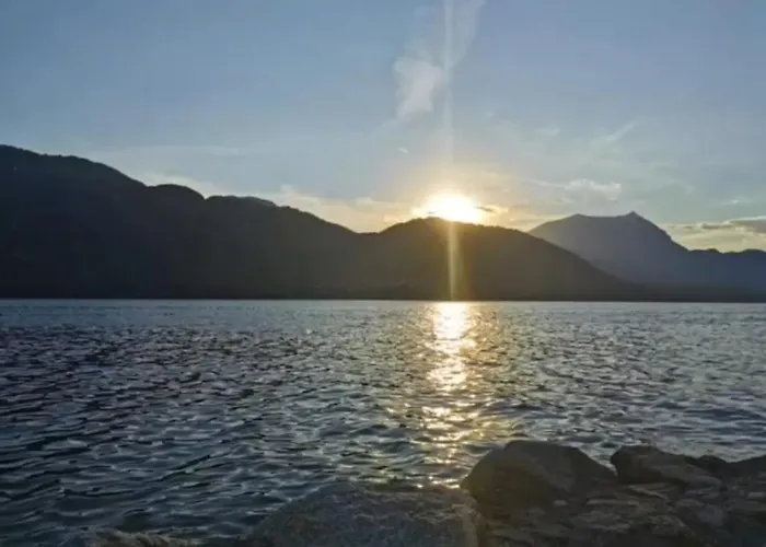 La Chicca Del Lago Di Como-a Due Passi Da Varenna ליירנה